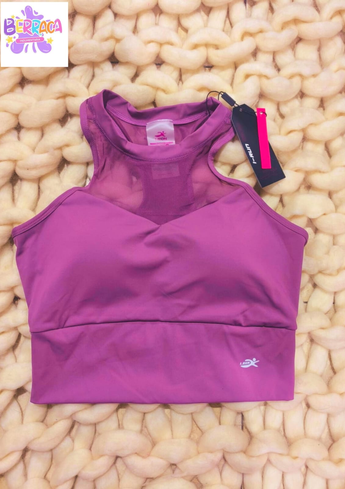 REMERA DEPORTIVA CON DETALLES MARCA IRUN  CODIGO J007