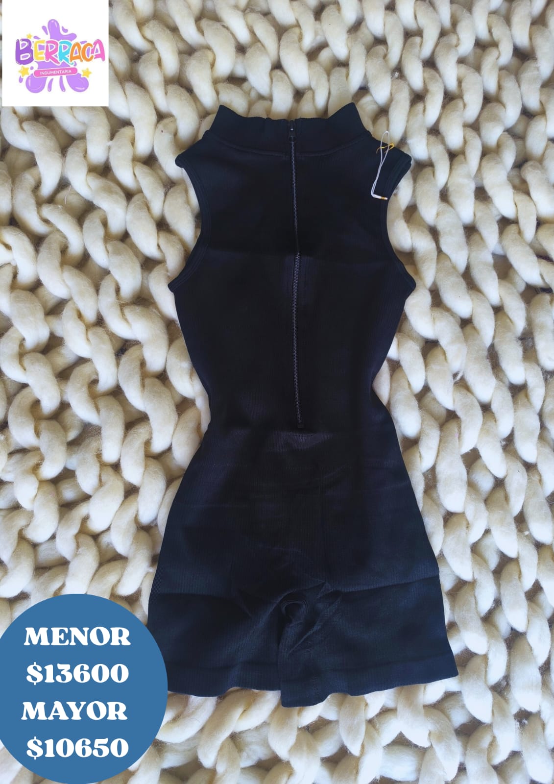 CATSUIT CON CIERRE SIN MANGAD MARCA VICKBLACK 